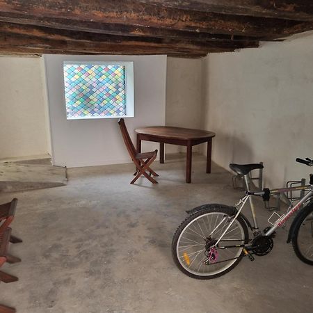 La Suite Du Docteur Privey - Free & Secure Park Bike -- トゥールニュ エクステリア 写真
